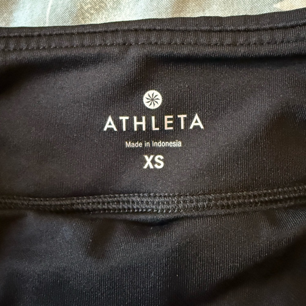 Athleta Women's Black Athletic Shorts - Picture 4 of 7